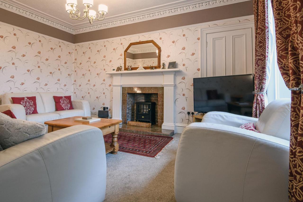 Вилла Charming Townhouse On North Coast 500 Route, Wick Уик Экстерьер фото