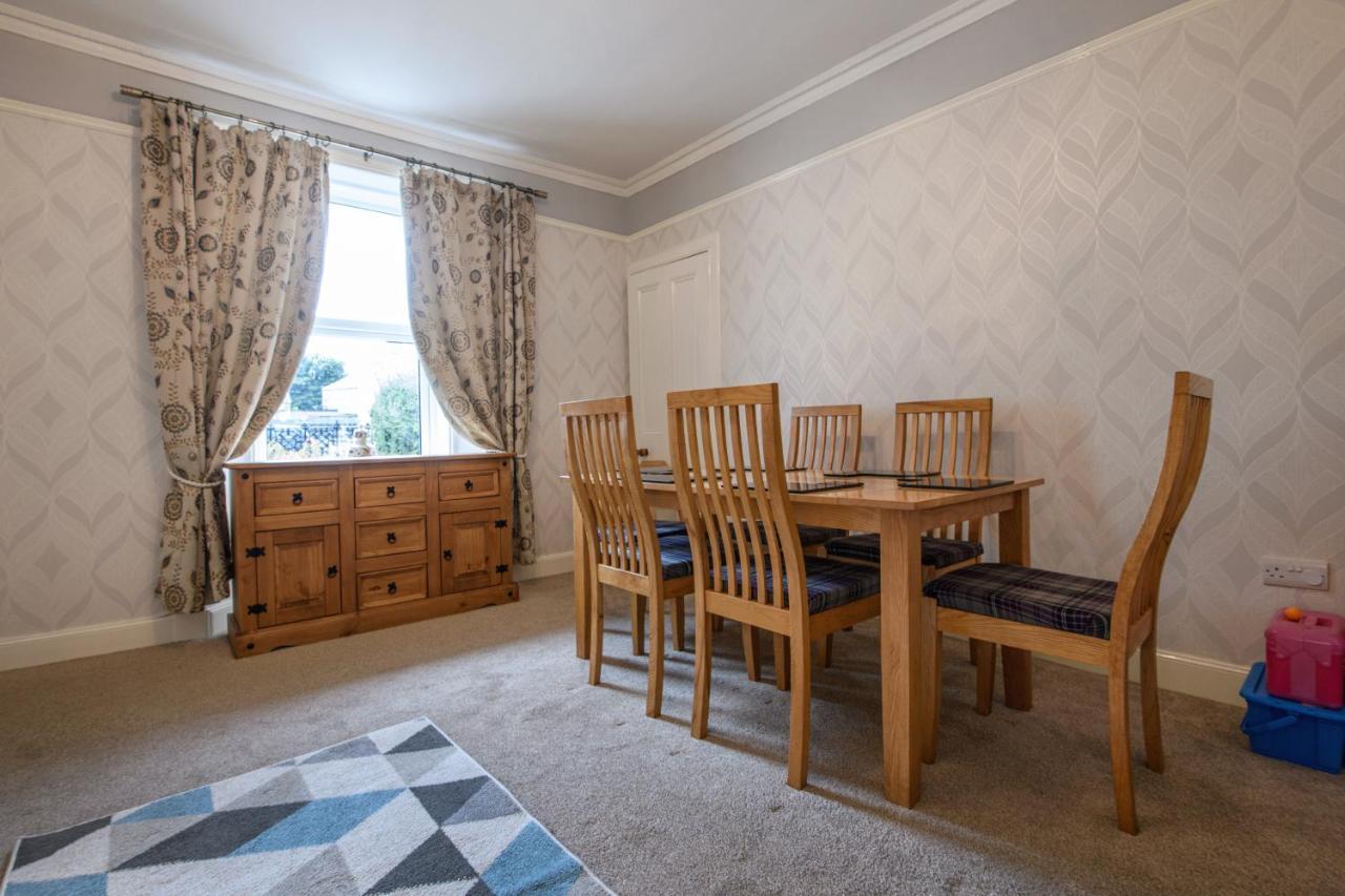 Вилла Charming Townhouse On North Coast 500 Route, Wick Уик Экстерьер фото